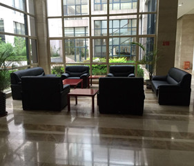 
                                    中國(guó)共產(chǎn)黨大連市委黨校