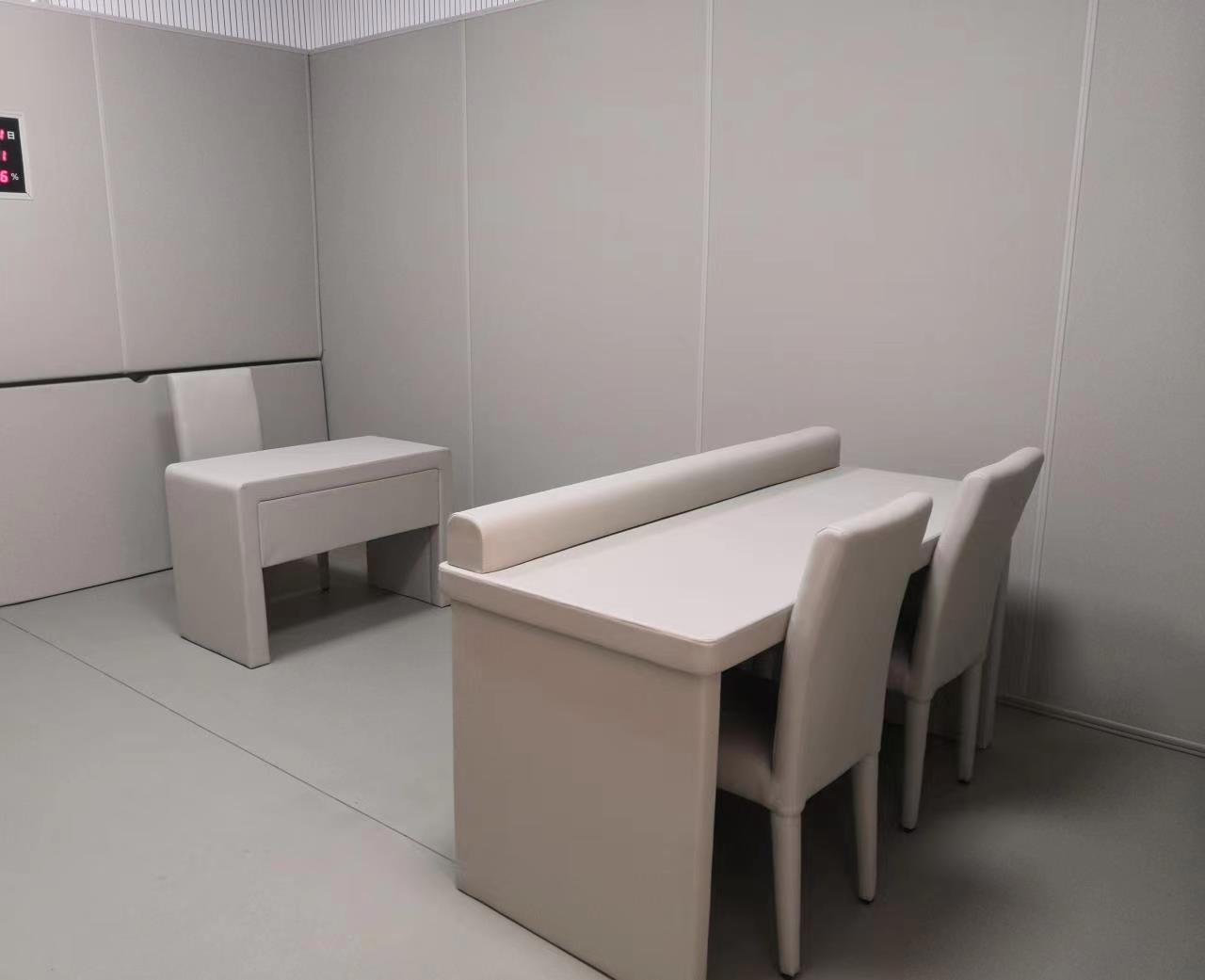 大連某檢察院軟包家具
大連某檢察院軟包家具